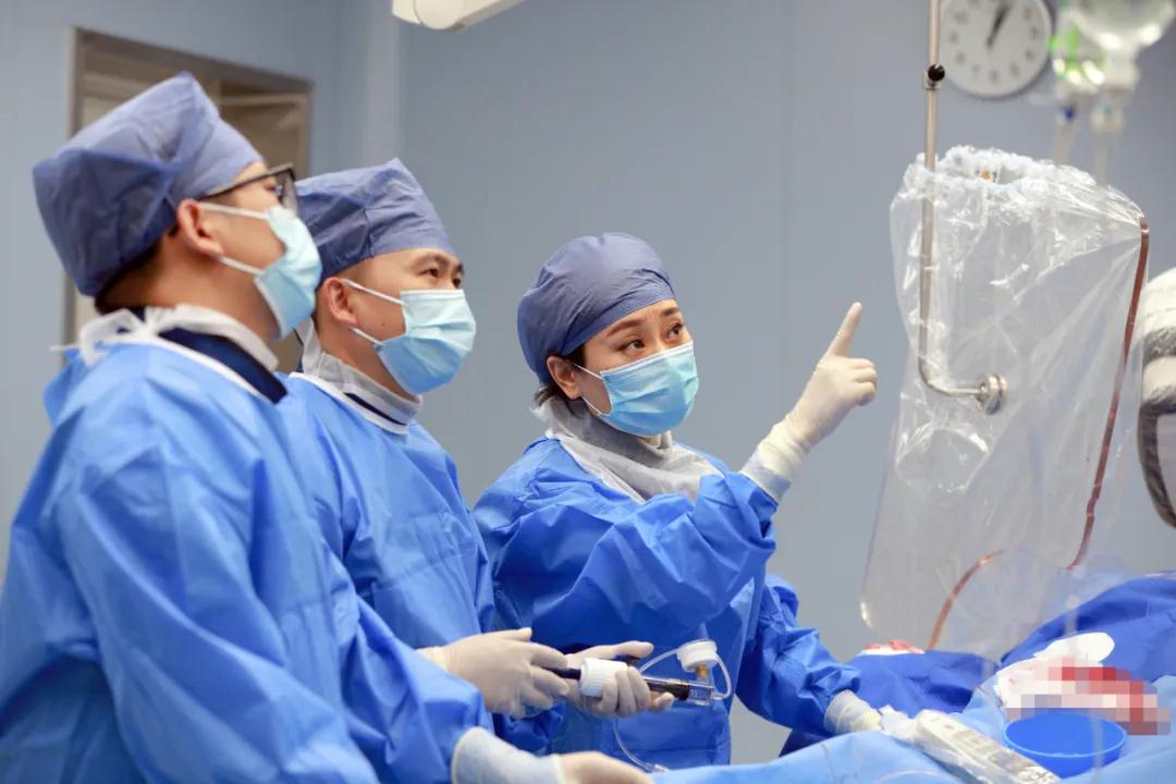 60分鐘打通“心路”！小伙子沖進(jìn)診室，激動(dòng)地說(shuō)：我可找到你了！