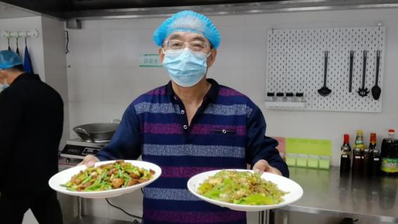 健康時報—西安國際醫(yī)學中心醫(yī)院開設了“愛心廚房”：讓患者吃上家人做的飯菜