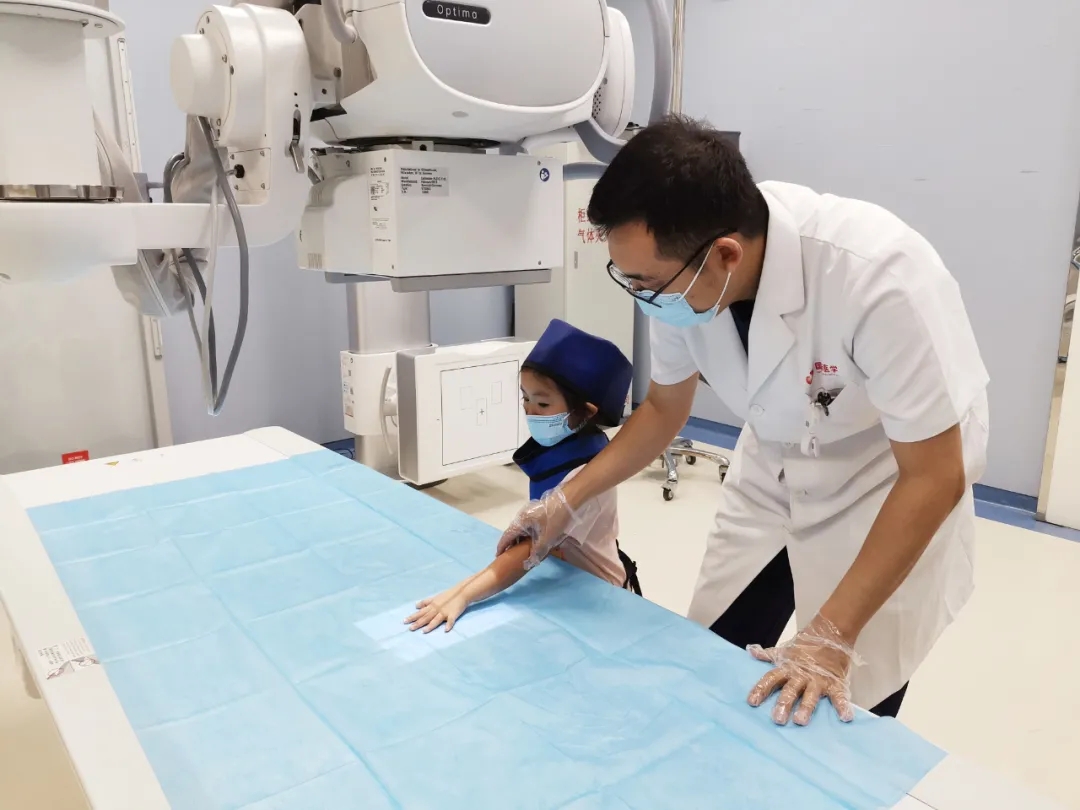 我為群眾辦實事——多位專家為兒童生長發育“把脈”