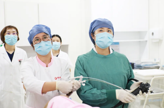 闌尾炎一定要做手術(shù)嗎？創(chuàng)傷小、無疤痕……來看看這個安全有效的內(nèi)鏡治療方法