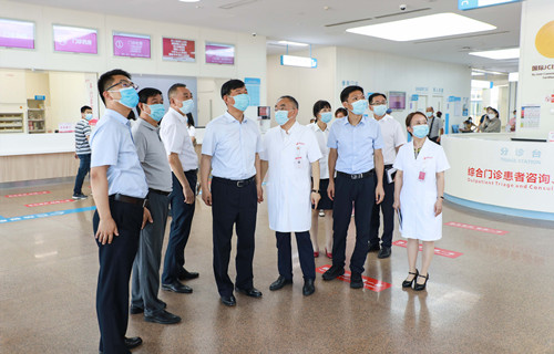 陜西省退役軍人事務廳黨組副書記、廳長高濤一行蒞臨我院調研