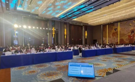 我院成功協辦第八屆華夏醫學婦產高峰論壇