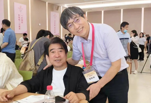 “醫”往情深15載！一位基層“輪椅”醫生和醫學大咖的故事