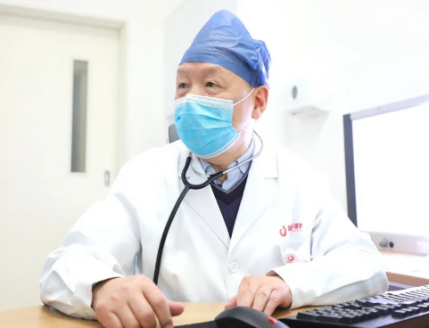 我院呼吸內科在《Cell》旗下子刊《Heliyon》報告一例極為罕見的摩根菌心內膜炎病例