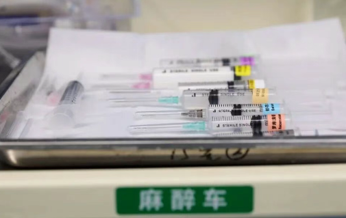 心梗6天+粉碎骨折！教科書上的“禁區(qū)”，他們硬是闖過來了…